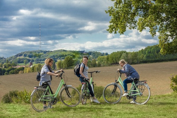 Frans-Vlaanderen_fietsers_recreatief_westtoer 2019 © JanDhondt_Ateljé D